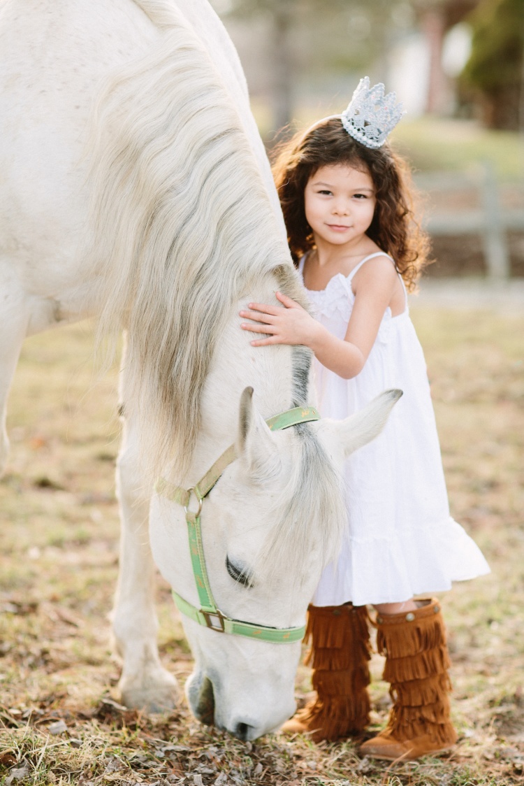 Tire Swing Photography | Horse & Child photography_0009