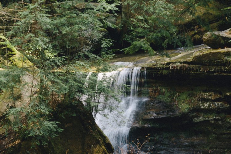 Tire Swing Photography | Hocking Hills Engagement Photography_0037